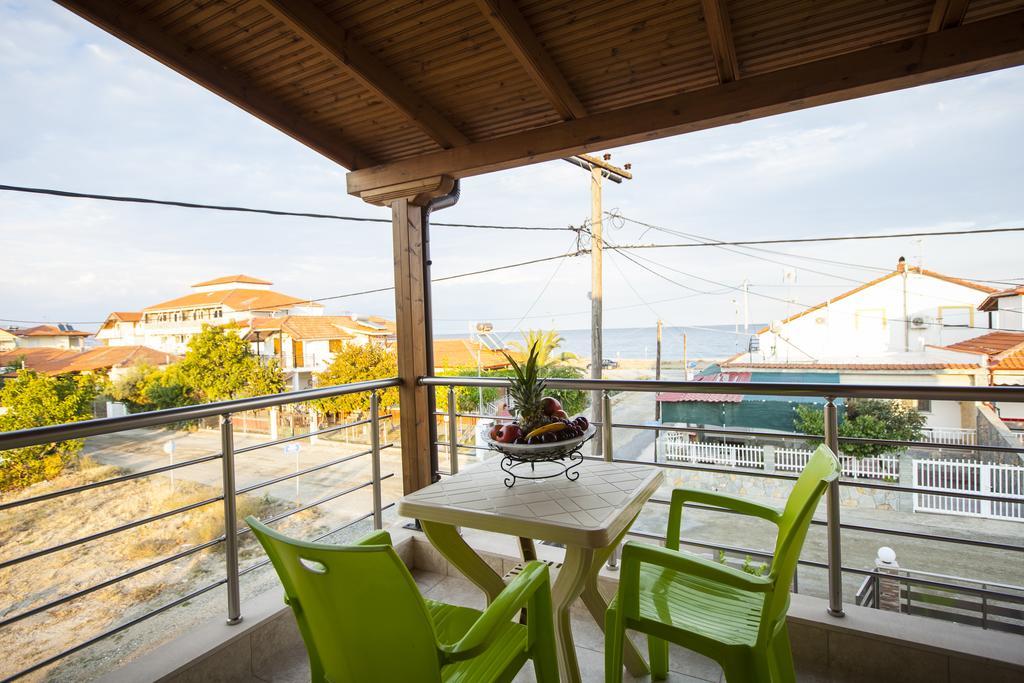 Αmalia Lux Villas Vrasná Exteriör bild