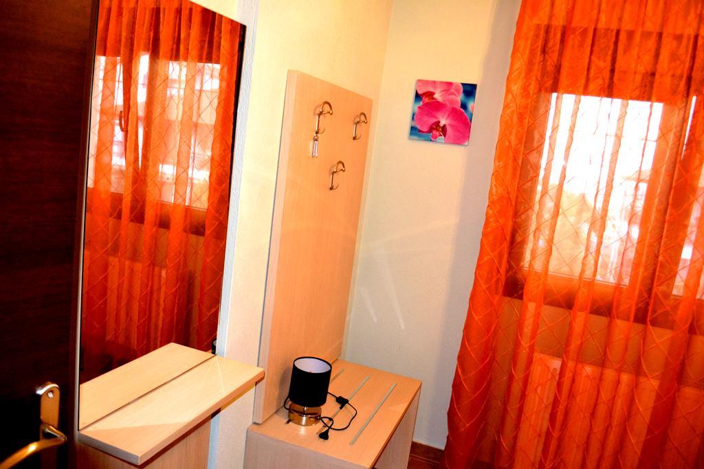 Αmalia Lux Villas Vrasná Exteriör bild